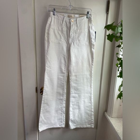 Universal Thread Sz 2 Long Flared Jeans White High Rise Vintage Stretch - Picture 1 of 5
